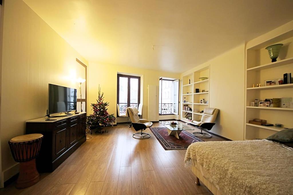 Apartmán Eiffel Tower Paříž Exteriér fotografie